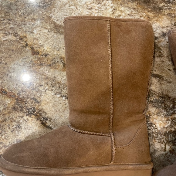 Bearpaw Brown Suede Boots - Picture 7 of 8